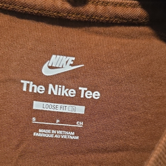Nike Men's Brown T-Shirt - Picture 3 of 3